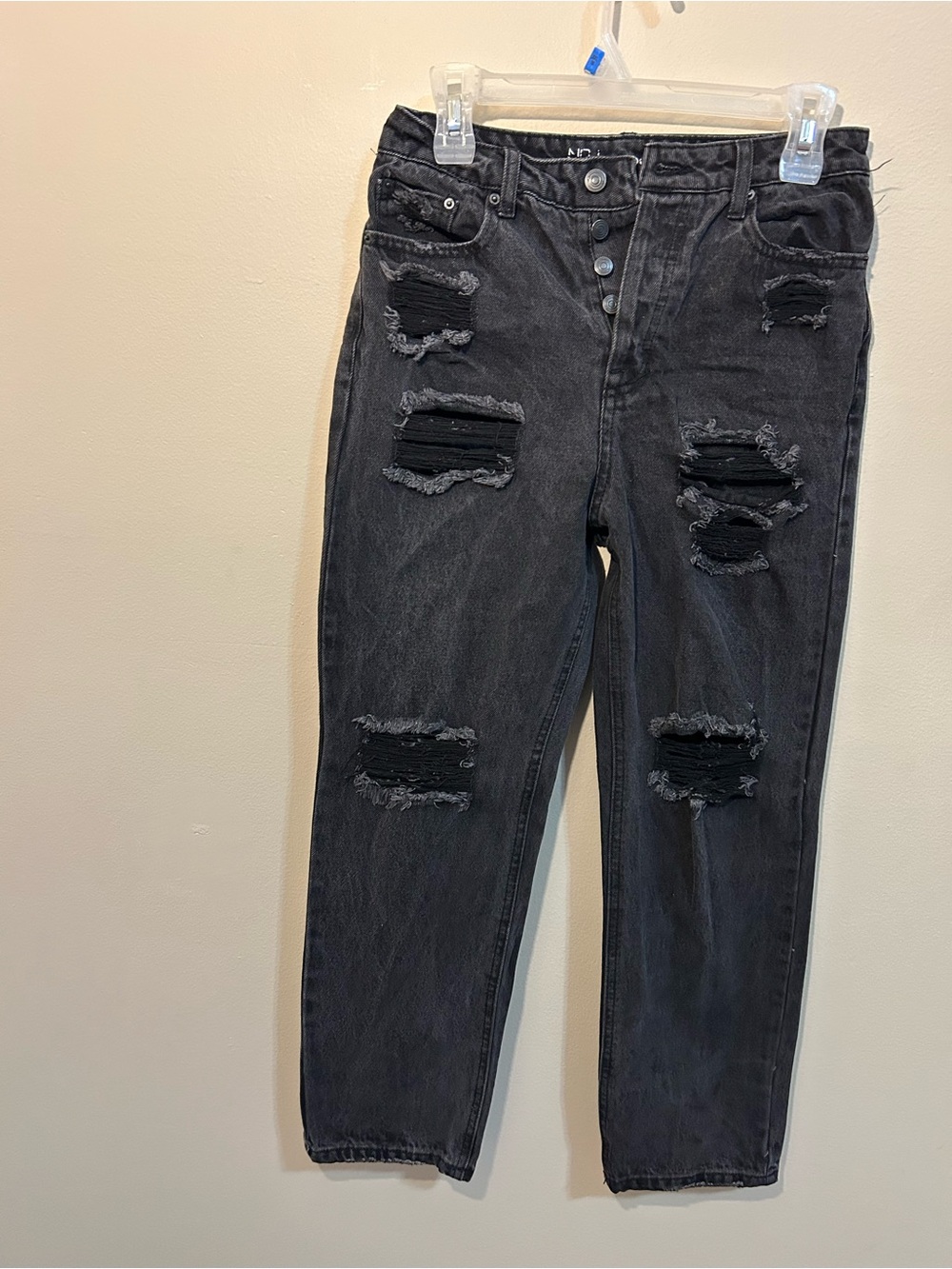 Black Distressed Jeans - Ripped High-Rise Style
